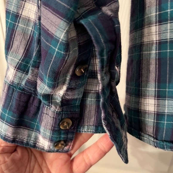 Merona blue and teal thin flannel 2X - Picture 2 of 4